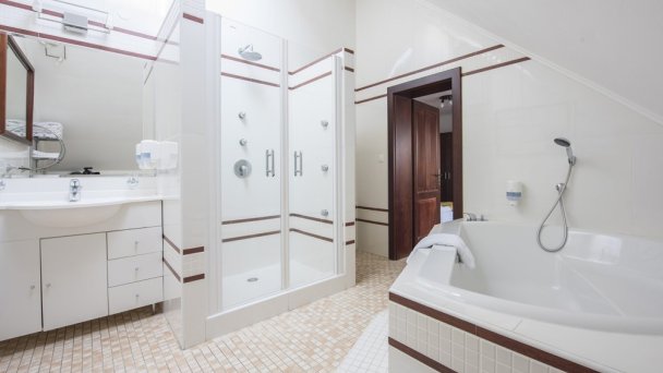Hotel Amalia ***+ Nová Lesná 34