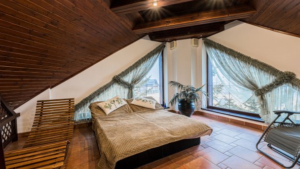 Hotel Amalia ***+ Nová Lesná 43