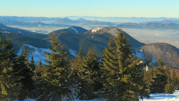 Minčol Malá Fatra 3 Zdroj: https://sk.wikipedia.org/wiki/Min%C4%8Dol_(vrch_v_Malej_Fatre) Minčol Malá Fatra 3 Zdroj: https://sk.wikipedia.org/wiki/Min%C4%8Dol_(vrch_v_Malej_Fatre)
