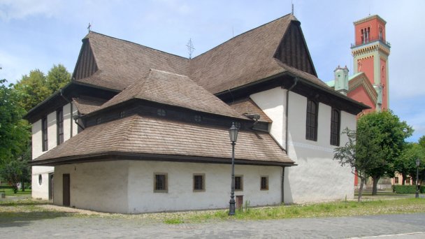 Drevený artikulárny kostol Kežmarok 2 Zdroj: https://sk.wikipedia.org/wiki/Kostol_Najsv%C3%A4tej%C5%A1ej_Trojice_(Ke%C5%BEmarok)