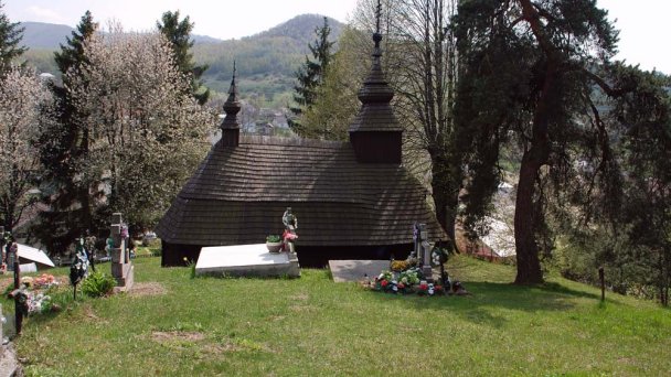 Chrám sv. Michala Archanjela Inovce 5 Zdroj: https://sk.wikipedia.org/wiki/Chr%C3%A1m_sv%C3%A4t%C3%A9ho_Michala_archanjela_(Inovce) Chrám sv. Michala Archanjela Inovce 5 Zdroj: https://sk.wikipedia.org/wiki/Chr%C3%A1m_sv%C3%A4t%C3%A9ho_Michala_archanjela_(Inovce)