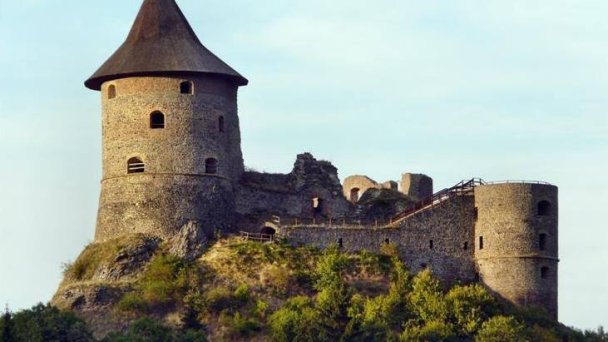 Hrad Šomoška Zdroj: https://scontent-vie1-1.xx.fbcdn.net/v/t1.0-9/30739535_234558000436089_1613161790500241408_n.jpg?_nc_cat=105&_nc_sid=85a577&_nc_ohc=eOsPAoMFfLEAX-kQt7A&_nc_ht=scontent-vie1-1.xx&oh=8b26d8fa723b2d3595ec9232d0fb80ae&oe=5EDE39BC Hrad Šomoška Zdroj: https://scontent-vie1-1.xx.fbcdn.net/v/t1.0-9/30739535_234558000436089_1613161790500241408_n.jpg?_nc_cat=105&_nc_sid=85a577&_nc_ohc=eOsPAoMFfLEAX-kQt7A&_nc_ht=scontent-vie1-1.xx&oh=8b26d8fa723b2d3595ec9232d0fb80ae&oe=5EDE39BC