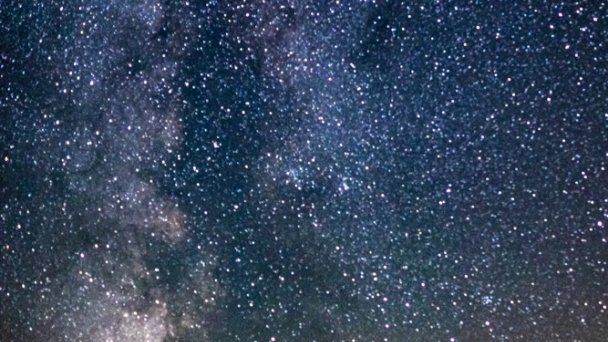 Astronomické observatórium na Kolonickom sedle 4 Autor: Luboš Plšek Zdroj: https://scontent-vie1-1.xx.fbcdn.net/v/t1.0-0/p640x640/69867253_2771856666167433_5938044573098967040_o.jpg?_nc_cat=109&_nc_sid=e007fa&_nc_oc=AQn2uv-J67eVHcICVWwNWmWuS6lnxX2zW_rkUgWnhI0dxeJflatzShihcnhdH7QxWiM&_nc_ht=scontent-vie1-1.xx&_nc_tp=6&oh=cdd99004358925583bc02012dd5deb19&oe=5ECE27A5
