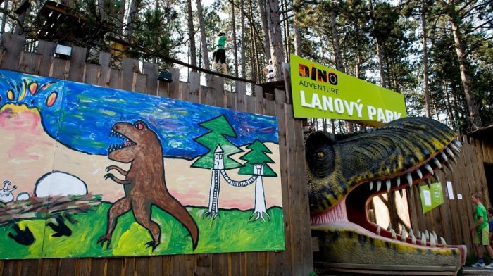 Lanový Park Dino Adventure
