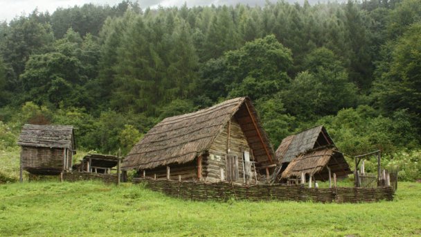 Archeologické múzeum v prírode Liptovská Mara – Havránok 2 Zdroj: https://sk.wikipedia.org/wiki/Havr%C3%A1nok Archeologické múzeum v prírode Liptovská Mara – Havránok 2 Zdroj: https://sk.wikipedia.org/wiki/Havr%C3%A1nok