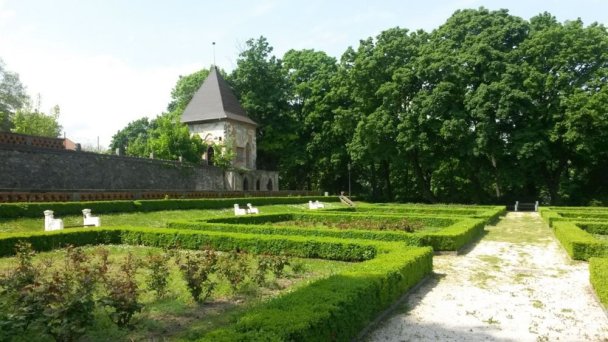Mestský park Trebišov (historický park Andrássyovcov) 4
