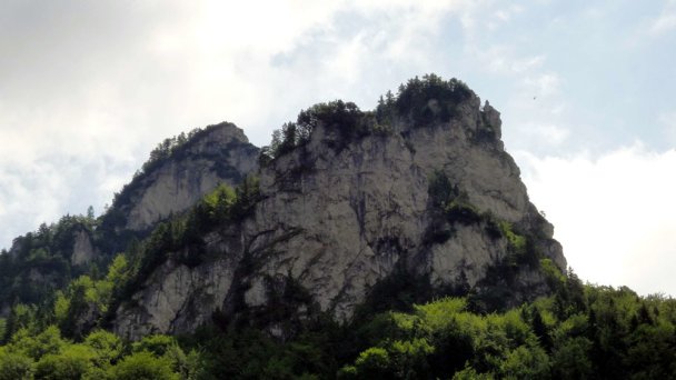 Jánošikové diery 5 Zdroj: https://www.flickr.com/search/?text=janosikove%20diery&license=4%2C5%2C6%2C9%2C10 Jánošikové diery 5 Zdroj: https://www.flickr.com/search/?text=janosikove%20diery&license=4%2C5%2C6%2C9%2C10