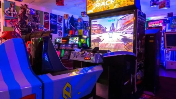 Svet retro videohier, RGB Aréna Nitra 4 Svet retro videohier, RGB Aréna Nitra 4