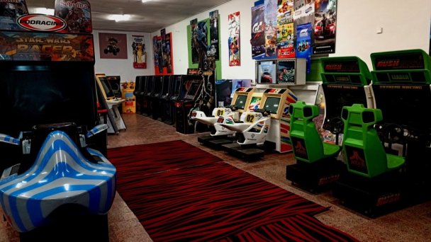 Svet retro videohier, RGB Aréna Nitra 6 Svet retro videohier, RGB Aréna Nitra 6