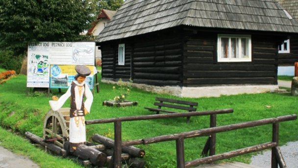 Bobrova raľa 3 Zdroj: https://vitanova.eu.sk/assets/galleries/foto-podbiel/hrad-podbiel-139.jpg Bobrova raľa 3 Zdroj: https://vitanova.eu.sk/assets/galleries/foto-podbiel/hrad-podbiel-139.jpg