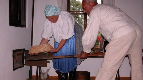 Gazdovský dvor v Turej Lúke 8 Zdroj: http://myjava.sk/obcan/galeria/11