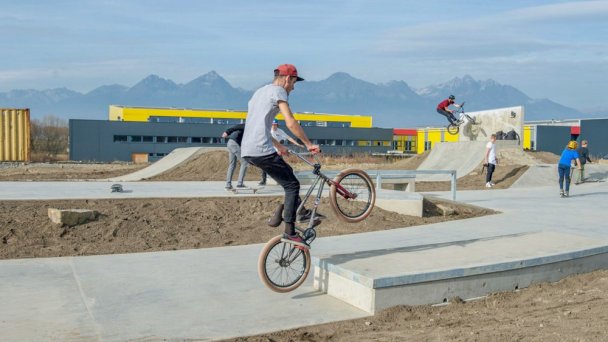 Skatepark Poprad 2 Autor: mesto Poprad Skatepark Poprad 2 Autor: mesto Poprad