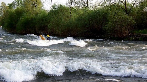 Splav rieky Hron - vodácka požičovňa Hastrman 8 Splav rieky Hron - vodácka požičovňa Hastrman 8