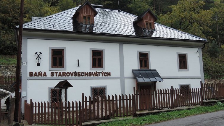 Baňa Starovšechsvätých Autor: Jan Helebrant Zdroj: https://www.flickr.com/photos/96541566@N06/49329182518/sizes/l/