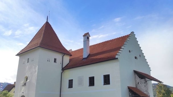 Kaštieľ v Šimonovanoch (Vodný hrad) 2