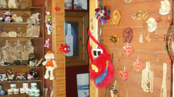 Pltníctvo Dunajec, splavovanie prielomu Dunajca - Pieniny Červený Kláštor 6 Zdroj: http://pltnictvo.eu.sk/galeria/