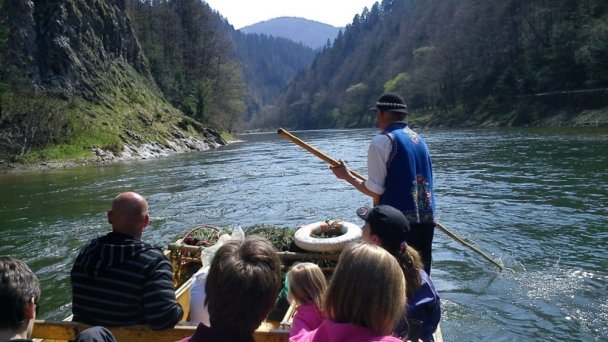 Pltníctvo Dunajec, splavovanie prielomu Dunajca - Pieniny Červený Kláštor 9 Zdroj: http://pltnictvo.eu.sk/galeria/