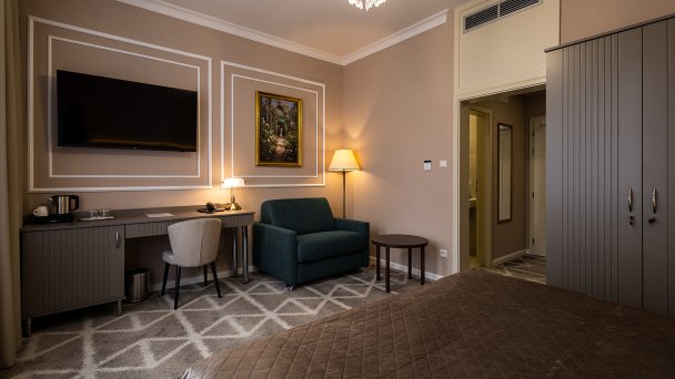 Hotel Dukla ***+ 17 Hotel Dukla ***+ 17