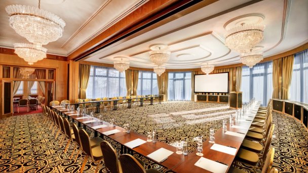 Grandhotel  ****  Starý Smokovec 43
