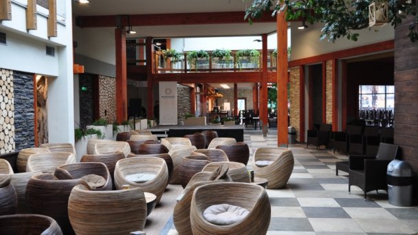 Hotel Galeria Thermal  **** Bešeňová 21
