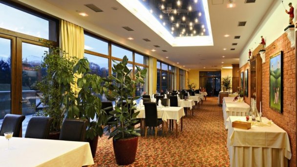 Hotel International **** Veľká Lomnica 52