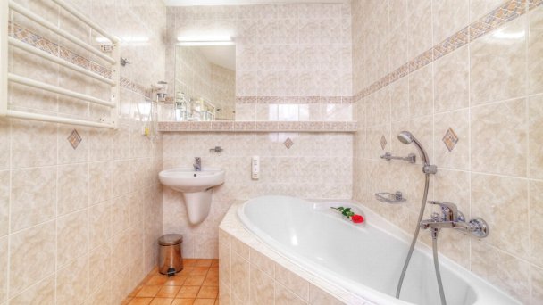 Hotel Flóra *** Trenčianske Teplice 8 Hotel Flóra *** Trenčianske Teplice 8