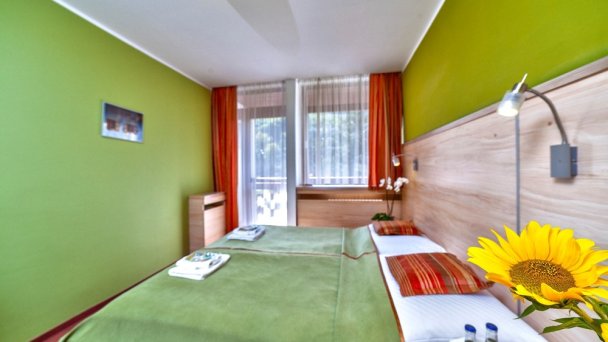 Hotel Flóra *** Trenčianske Teplice 9 Hotel Flóra *** Trenčianske Teplice 9