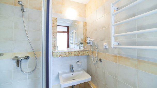 Hotel Flóra *** Trenčianske Teplice 13 Hotel Flóra *** Trenčianske Teplice 13