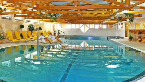 Hotel Flóra *** Trenčianske Teplice 42 Hotel Flóra *** Trenčianske Teplice 42