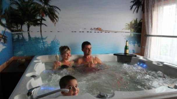 Hotel Regia *** Bojnice TRVALO ZATVORENÉ 3