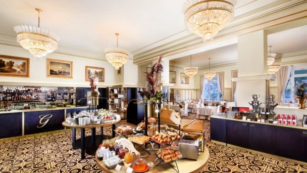 Grandhotel  ****  Starý Smokovec 32
