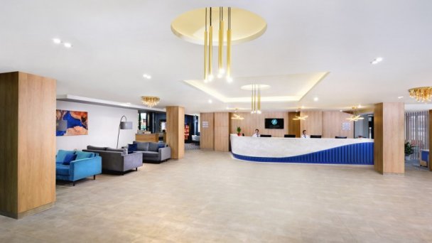 Hotel Akvamarín **** Bešeňová 9