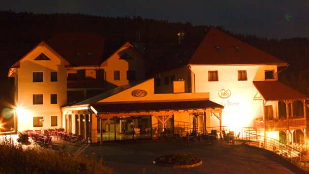 Horský hotel Tini **** Horný Vadičov PREVÁDZKA UKONČENÁ 3