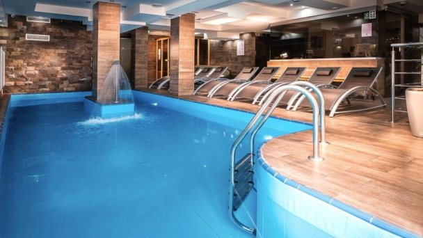 Hotel Pieris *** Podbanské 27