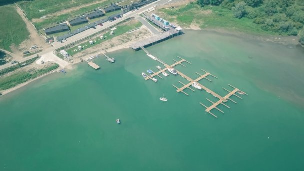 Rekreačný a športový rezort Marina Liptov **** Bobrovník 20