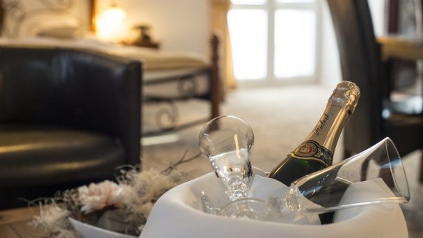 Hotel Svätojánsky kaštieľ *** Liptovský Ján 17 Hotel Svätojánsky kaštieľ *** Liptovský Ján 17