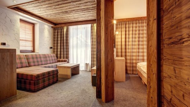 Hotel a Rezidencia Kukučka **** Tatranská Lomnica 26