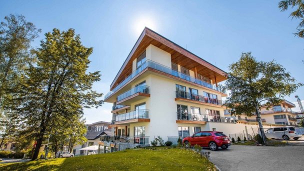 Pohľad zo zadnej strany Hrebienok Resortu Pohľad zo zadnej strany Hrebienok Resortu