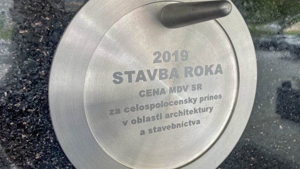 Vchod do 4-hviezdičkovej časti Hrebienok Resortu