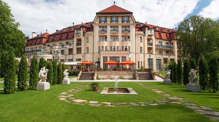 Thermia Palace Ensana Health Spa Hotel *****