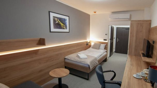 Kúpeľný hotel Slovakia *** 5
