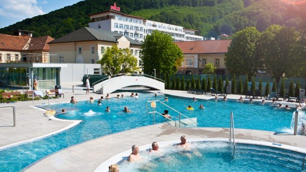 Kúpeľný hotel Pax 4 Kúpeľný hotel Pax 4
