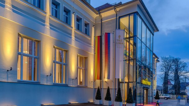 Kúpeľný hotel Royal Palace ***** 24