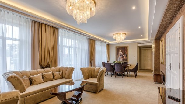 Kúpeľný hotel Royal Palace ***** 59
