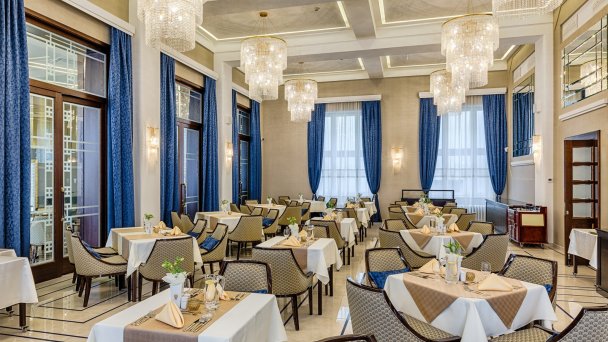 Kúpeľný hotel Royal Palace ***** 19