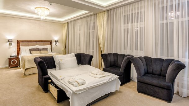 Kúpeľný hotel Royal Palace ***** 47