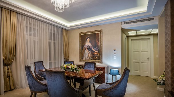 Kúpeľný hotel Royal Palace ***** 41