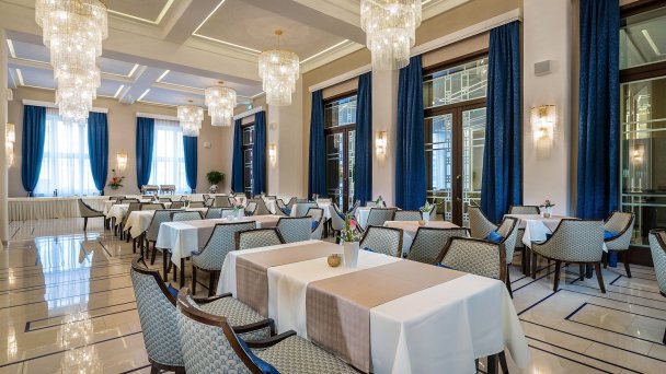 Kúpeľný hotel Royal Palace ***** 89
