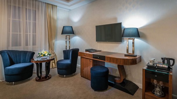 Kúpeľný hotel Royal Palace ***** 36