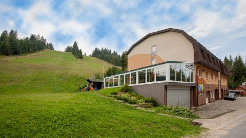 Horský hotel Teplica * Brezovica DOČASNE ZATVORENÝ REKONŠTRUKCIA